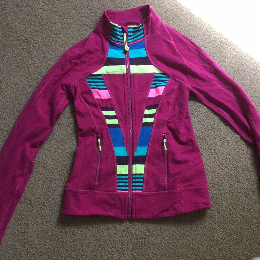 ivivva sweatshirt